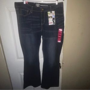 Brand : Signature Levi Strauss Size : L  Color : Bleu